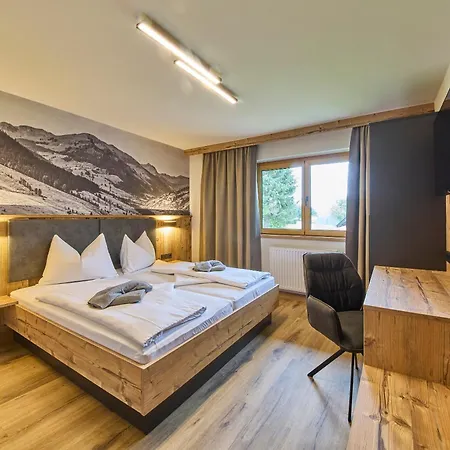 Eibinghof & Swim ホステル ザールバッハ・ヒンターグレム