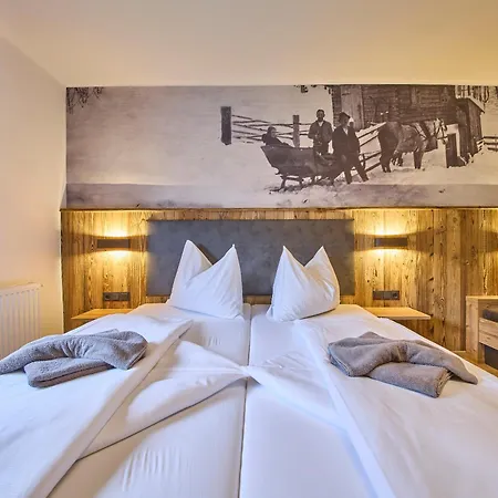 Eibinghof & Swim * ザールバッハ・ヒンターグレム