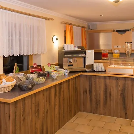 Eibinghof & Swim Hostel Saalbach-Hinterglemm