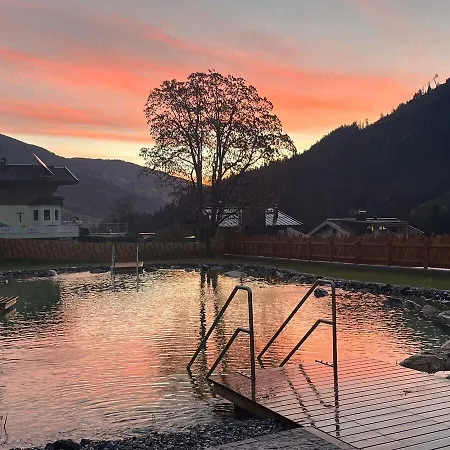 Eibinghof & Swim Fruehstueck *