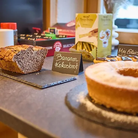 Vandrerhjem Eibinghof & Swim *