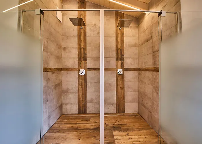 Eibinghof & Swim ホステル