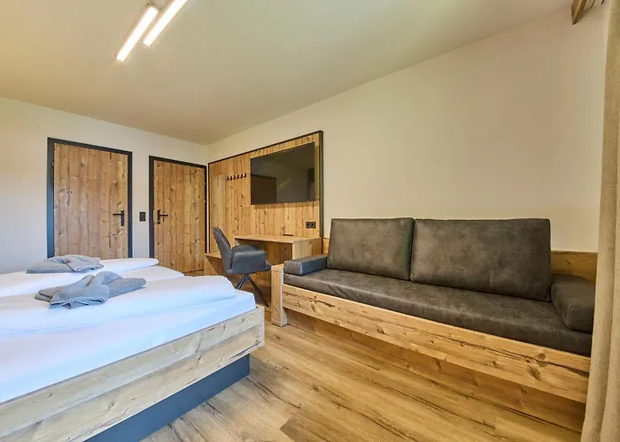 Eibinghof & Swim ホステル