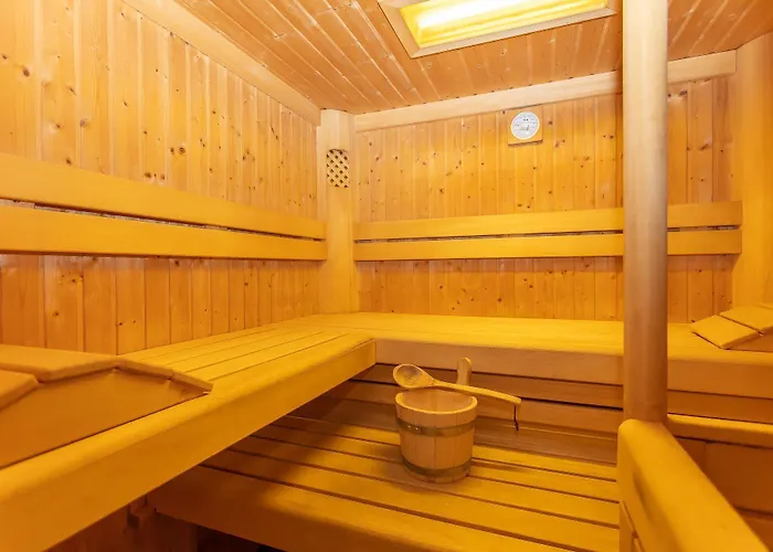 Eibinghof & Swim * ザールバッハ・ヒンターグレム